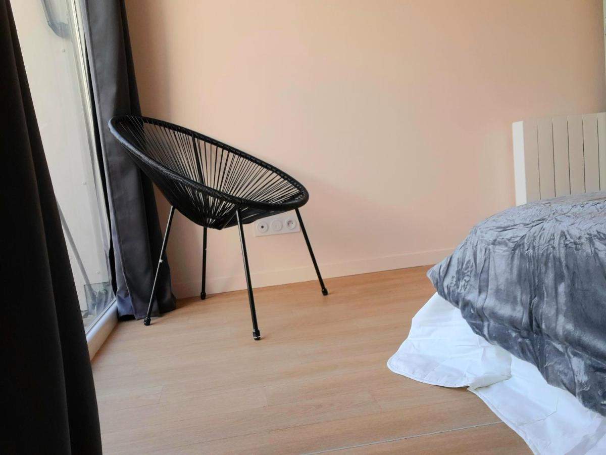 ブールジュL'Ilot - Cosy Moderne Avec Parkingアパートメント エクステリア 写真
